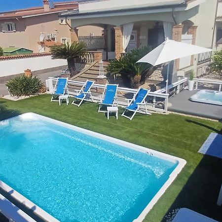 Alloggi Turistici Con Piscina Palestra Jacuzzi Sauna Anzio Dış mekan fotoğraf