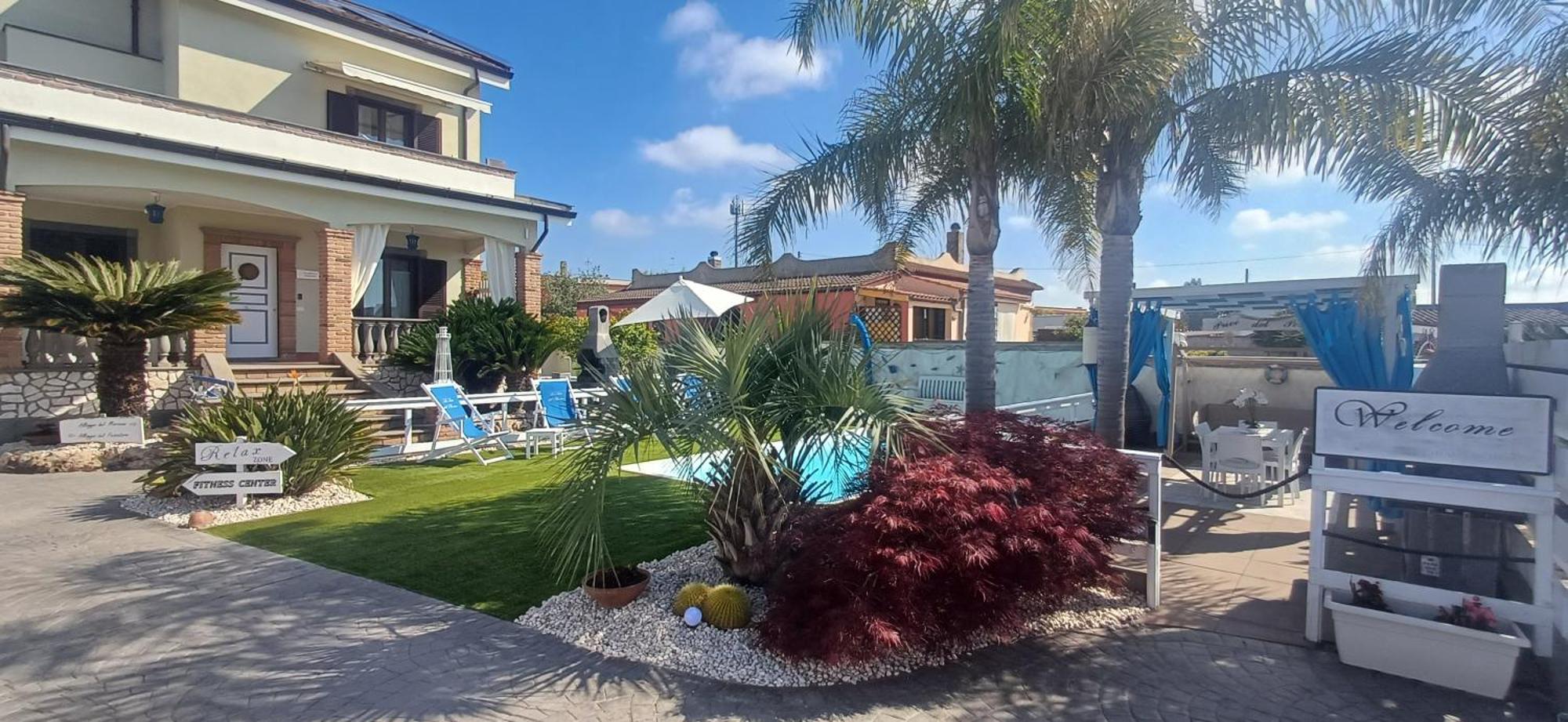 Alloggi Turistici Con Piscina Palestra Jacuzzi Sauna Anzio Dış mekan fotoğraf